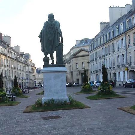 Bel Lumineux, 70m2, 3 Chambres, Proche Zenith Et Hippodrome De Appartement